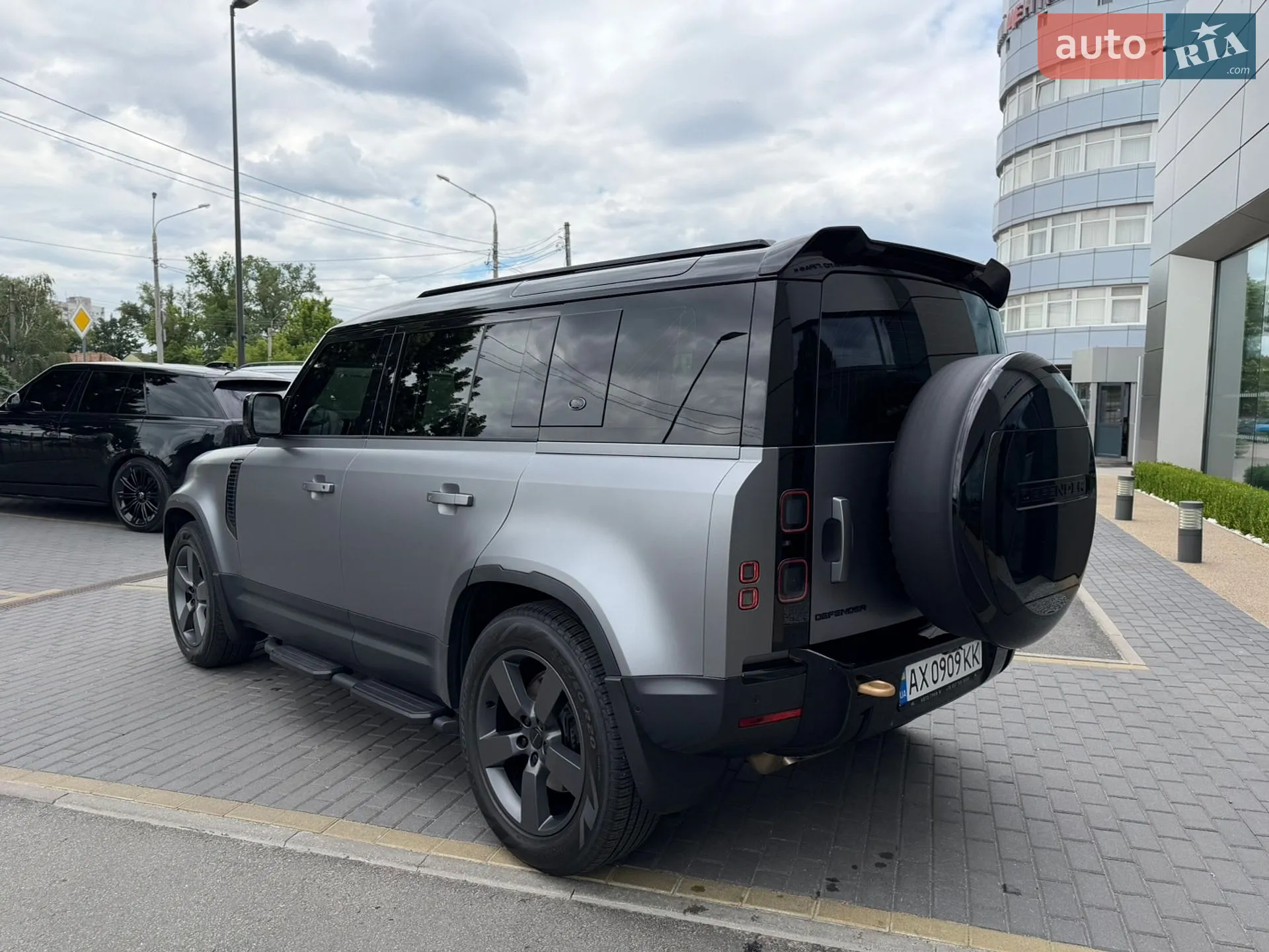 2023 Land Rover Defender - мініатюра 7