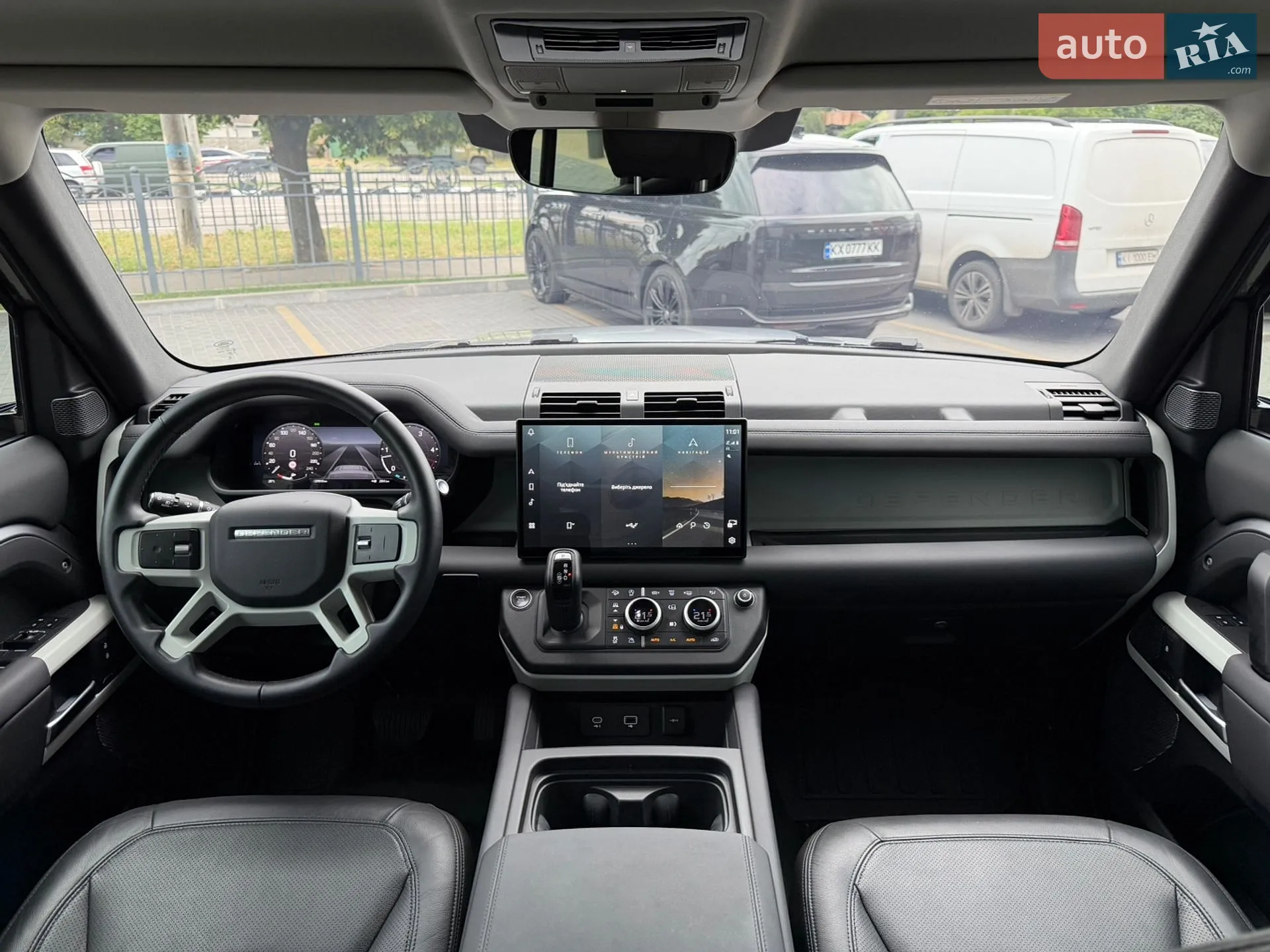 2023 Land Rover Defender - мініатюра 20