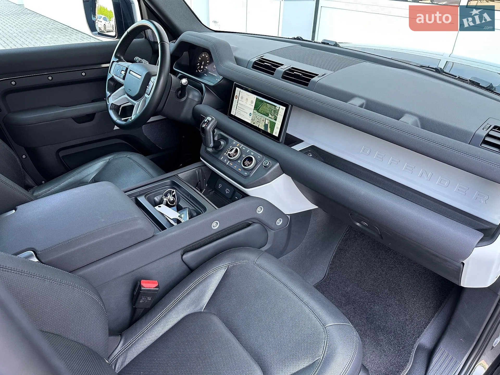2022 Land Rover Defender - мініатюра 29