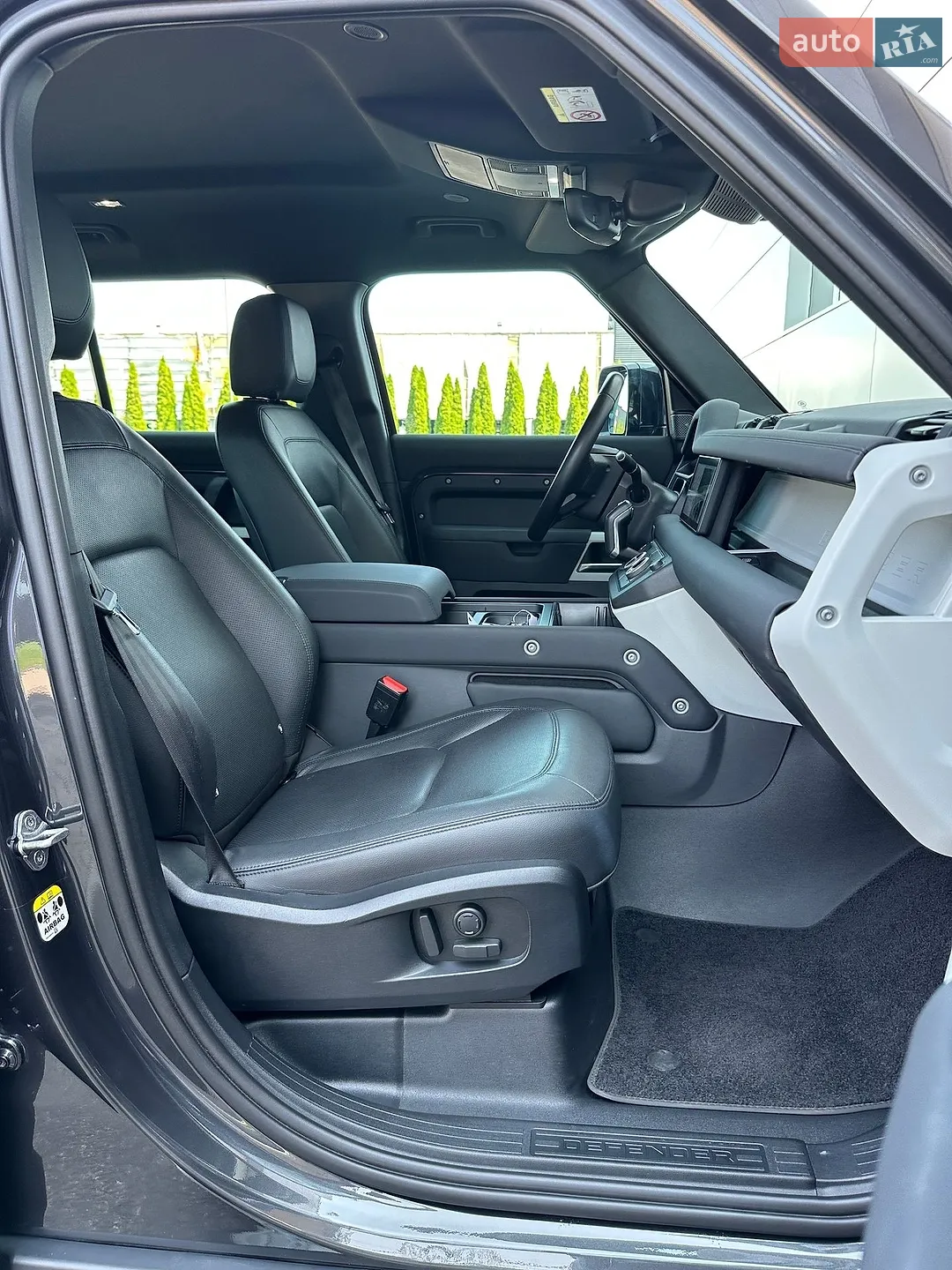 2022 Land Rover Defender - мініатюра 31