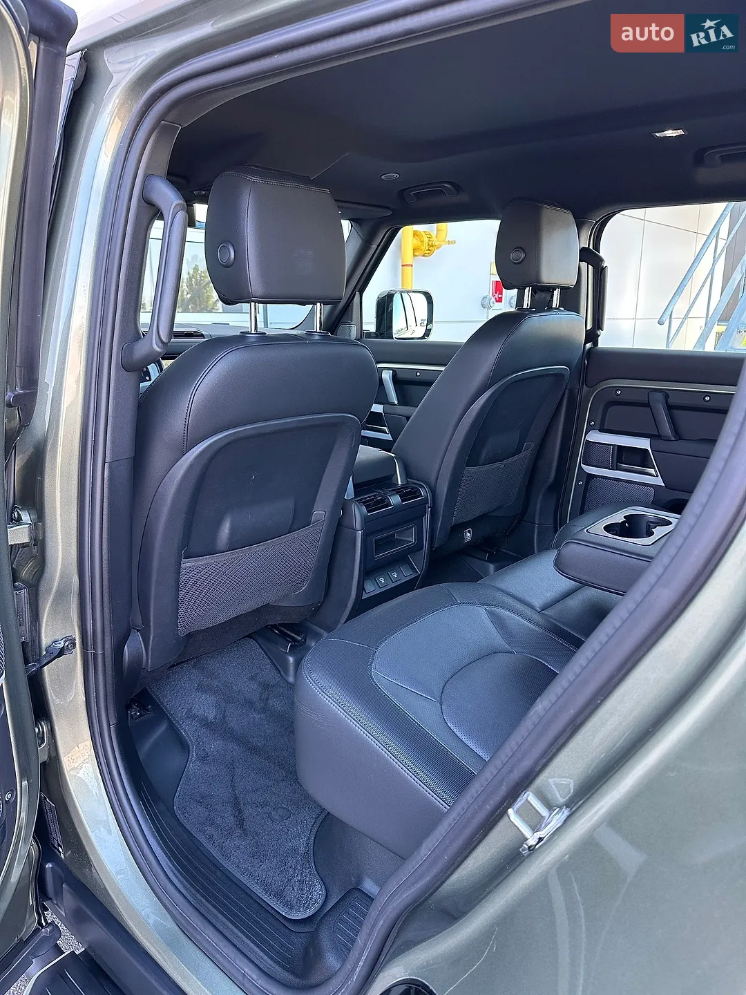 2024 Land Rover Defender - мініатюра 20