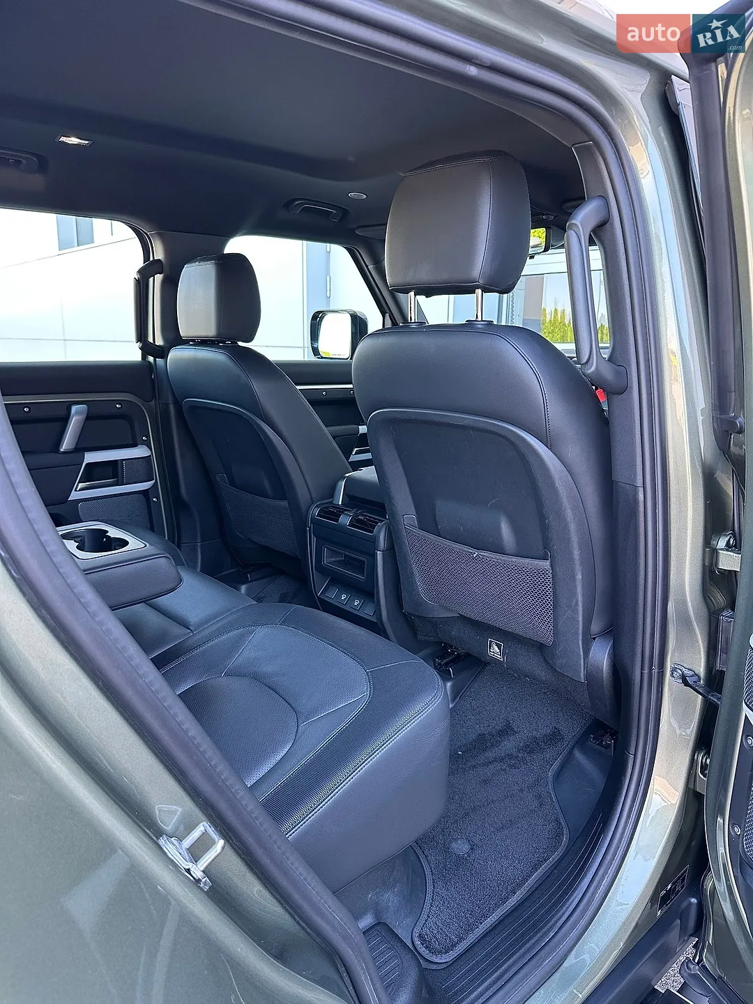 2024 Land Rover Defender - мініатюра 27