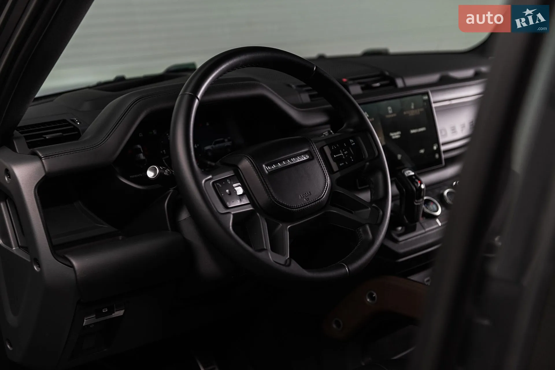 2022 Land Rover Defender - мініатюра 20