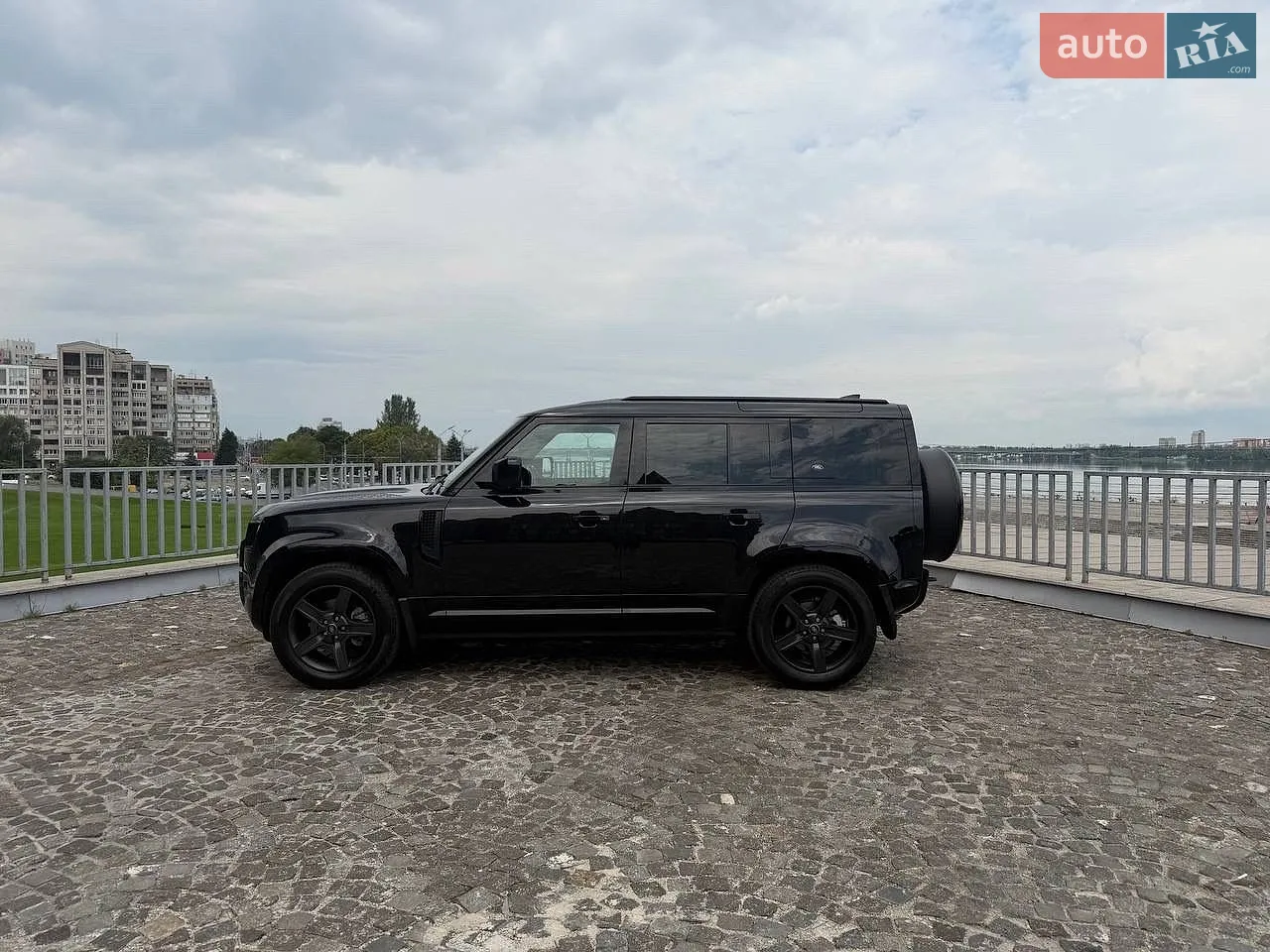 2022 Land Rover Defender - мініатюра 9