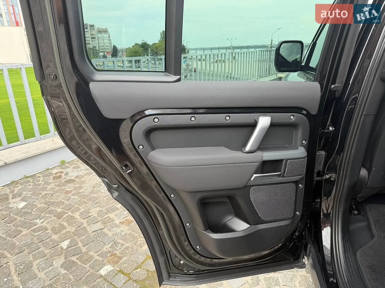 2022 Land Rover Defender - мініатюра 21