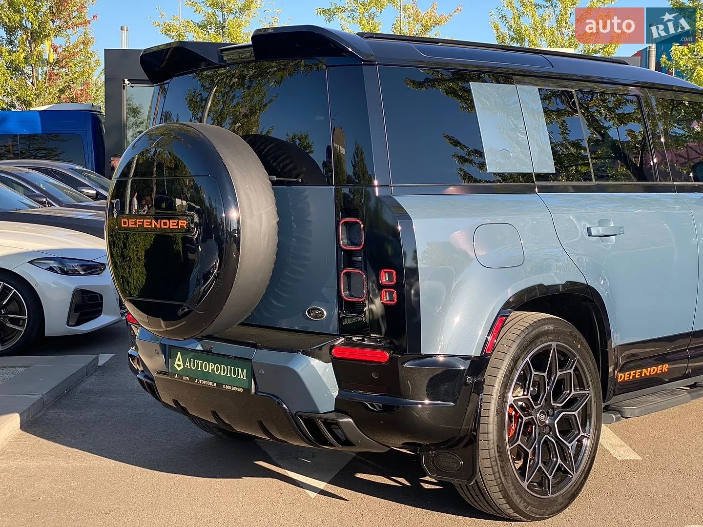 2021 Land Rover Defender - мініатюра 11