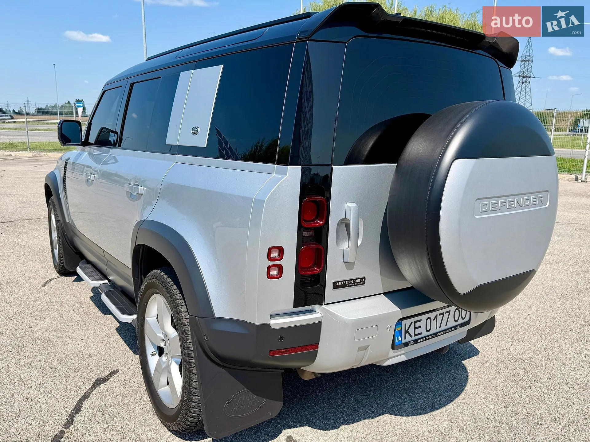 2020 Land Rover Defender - мініатюра 13