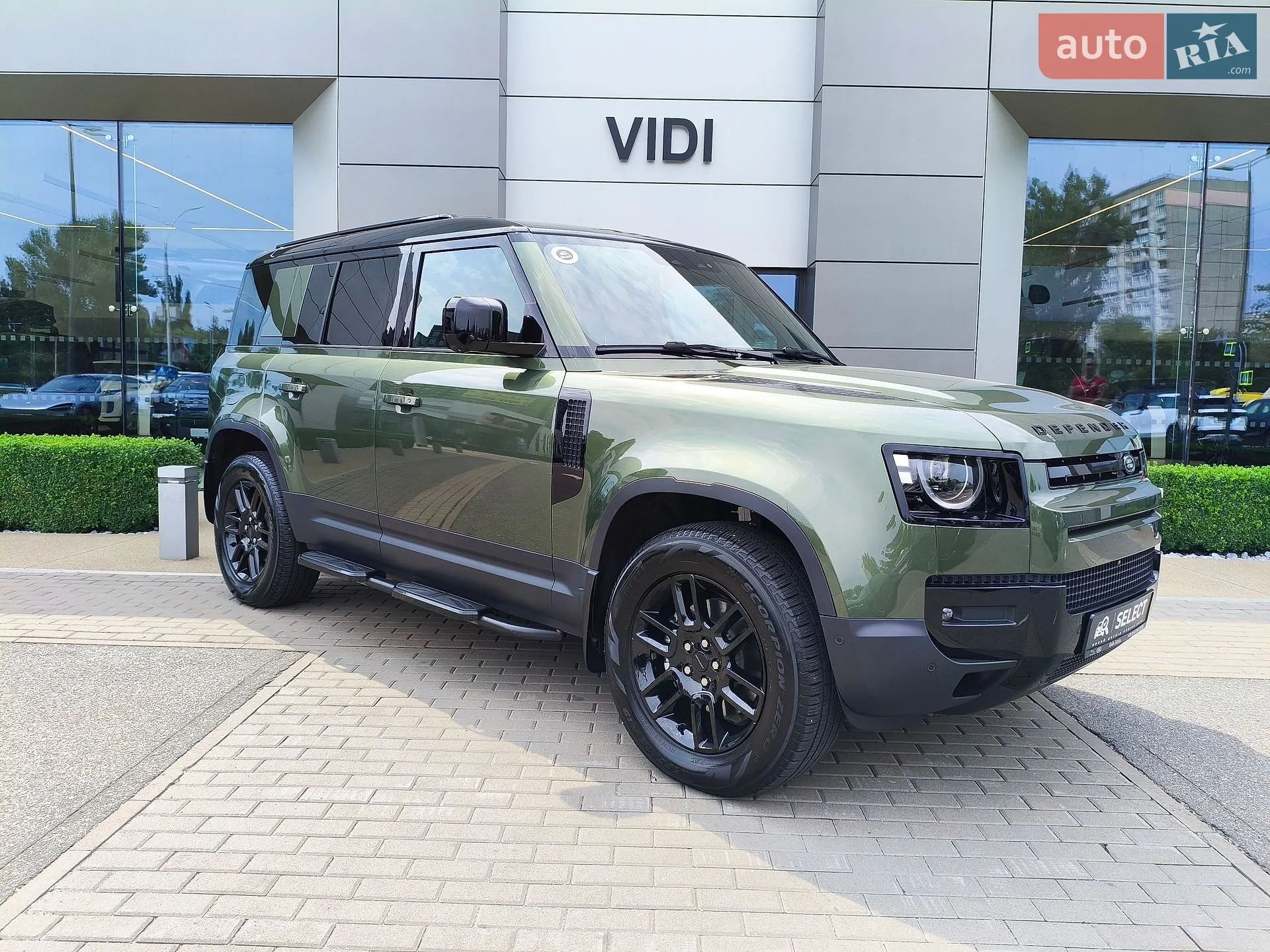 2026 Land Rover Defender - мініатюра 14