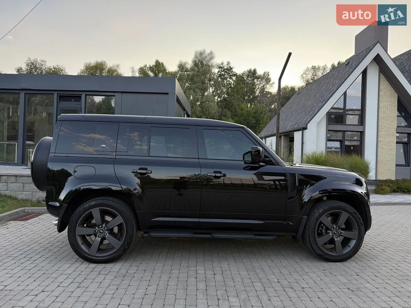 2022 Land Rover Defender - мініатюра 16
