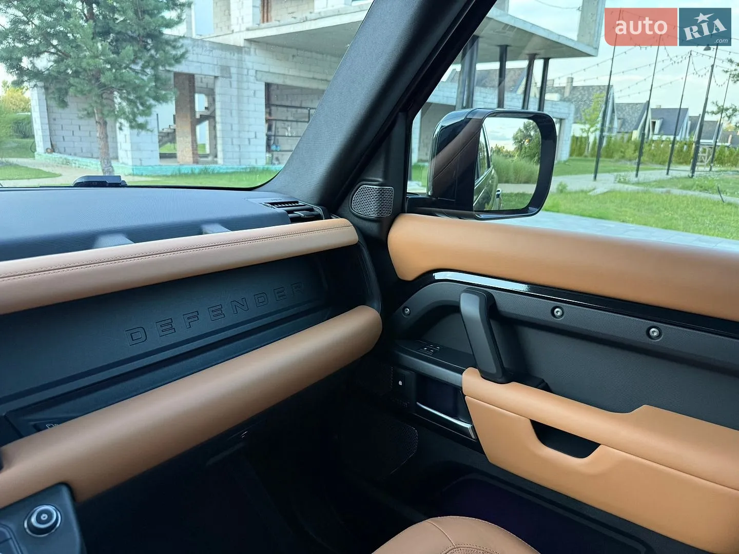 2022 Land Rover Defender - мініатюра 76