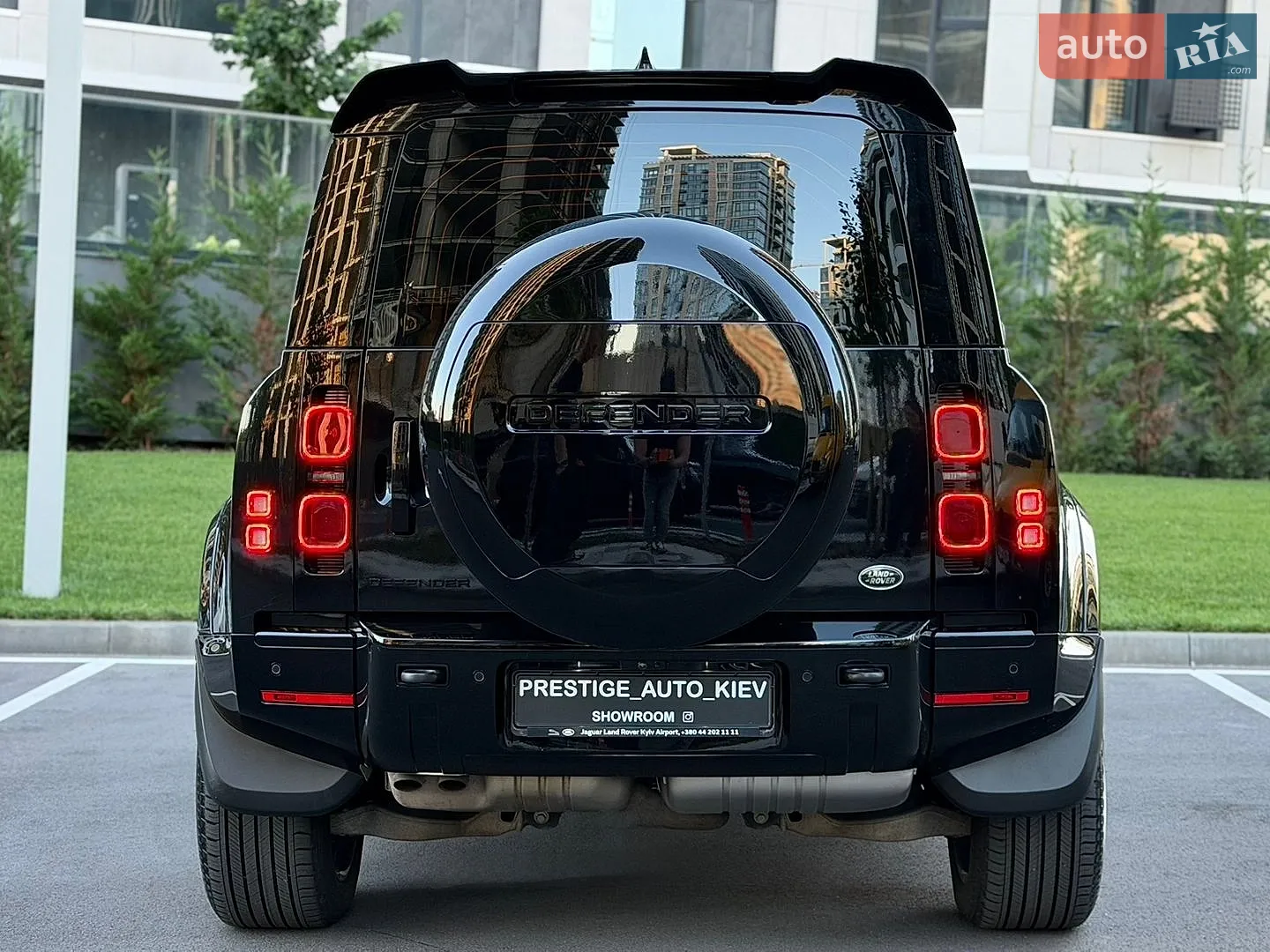 2022 Land Rover Defender - мініатюра 17