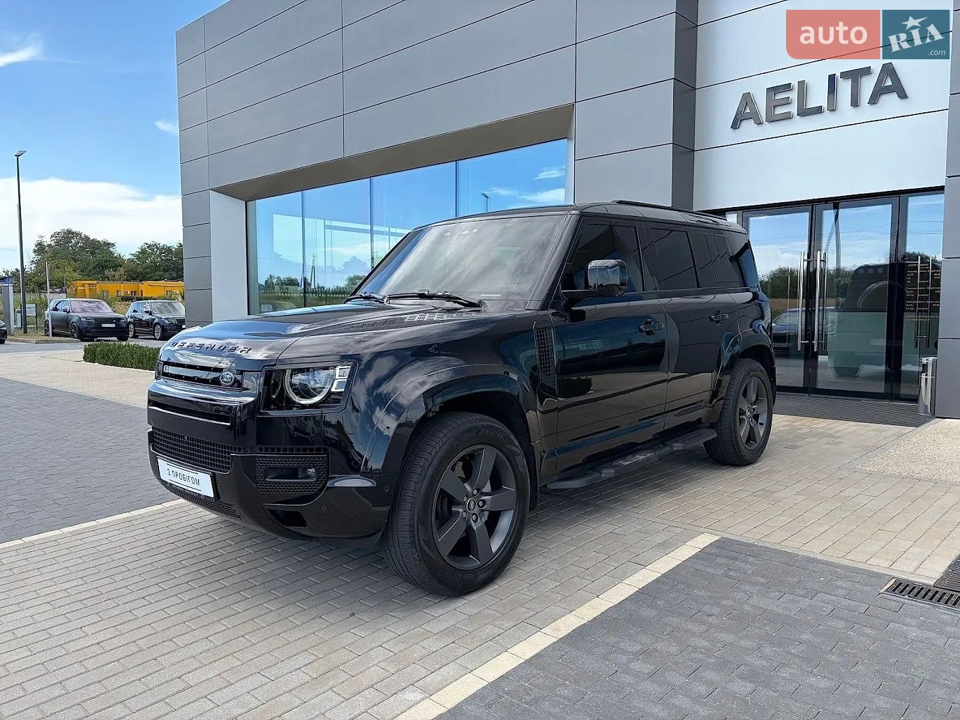 2025 Land Rover Defender - мініатюра 3