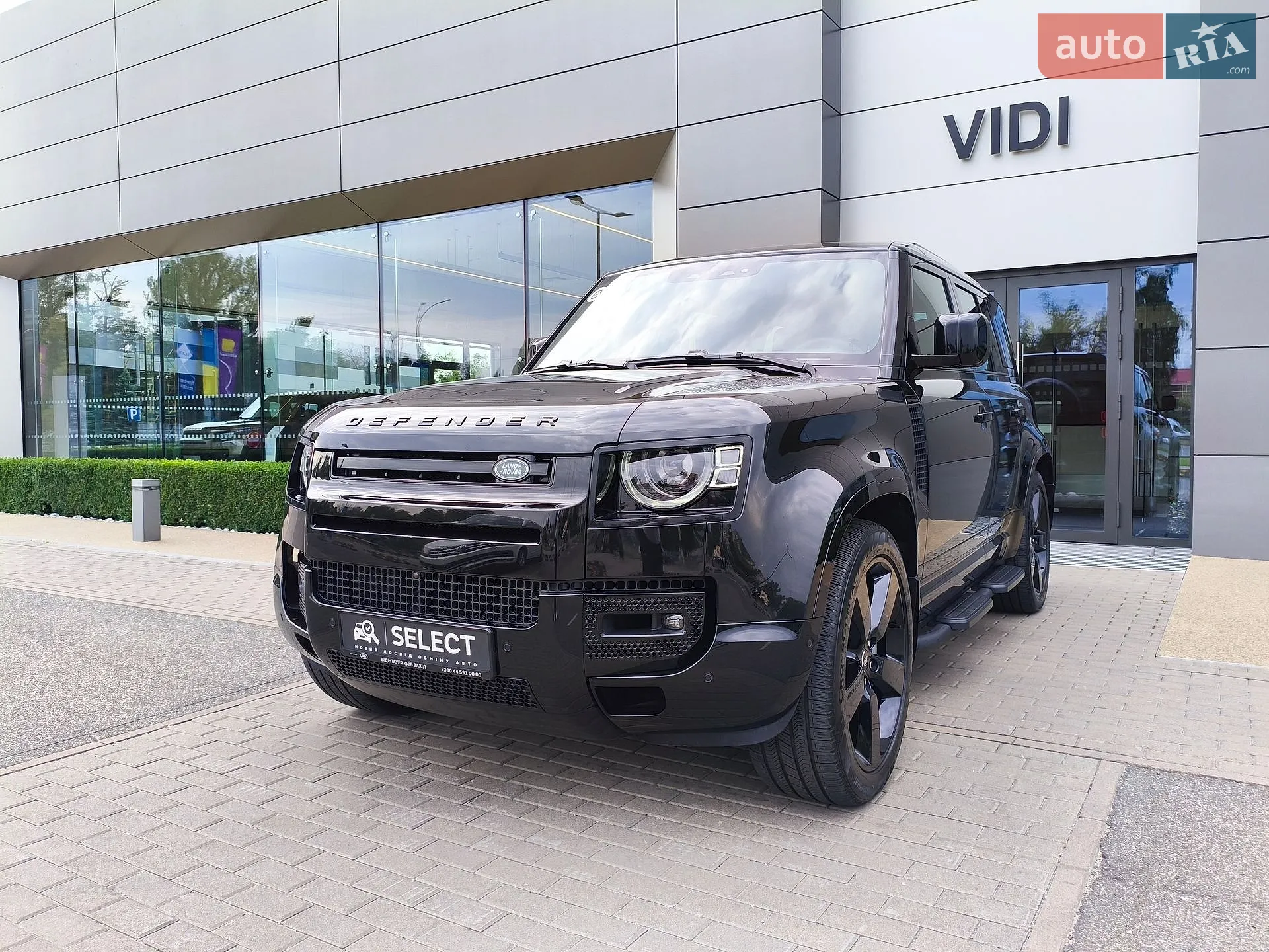 2025 Land Rover Defender - мініатюра 3
