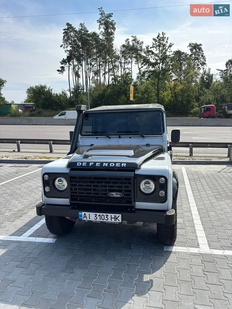 2015 Land Rover Defender - фото 1