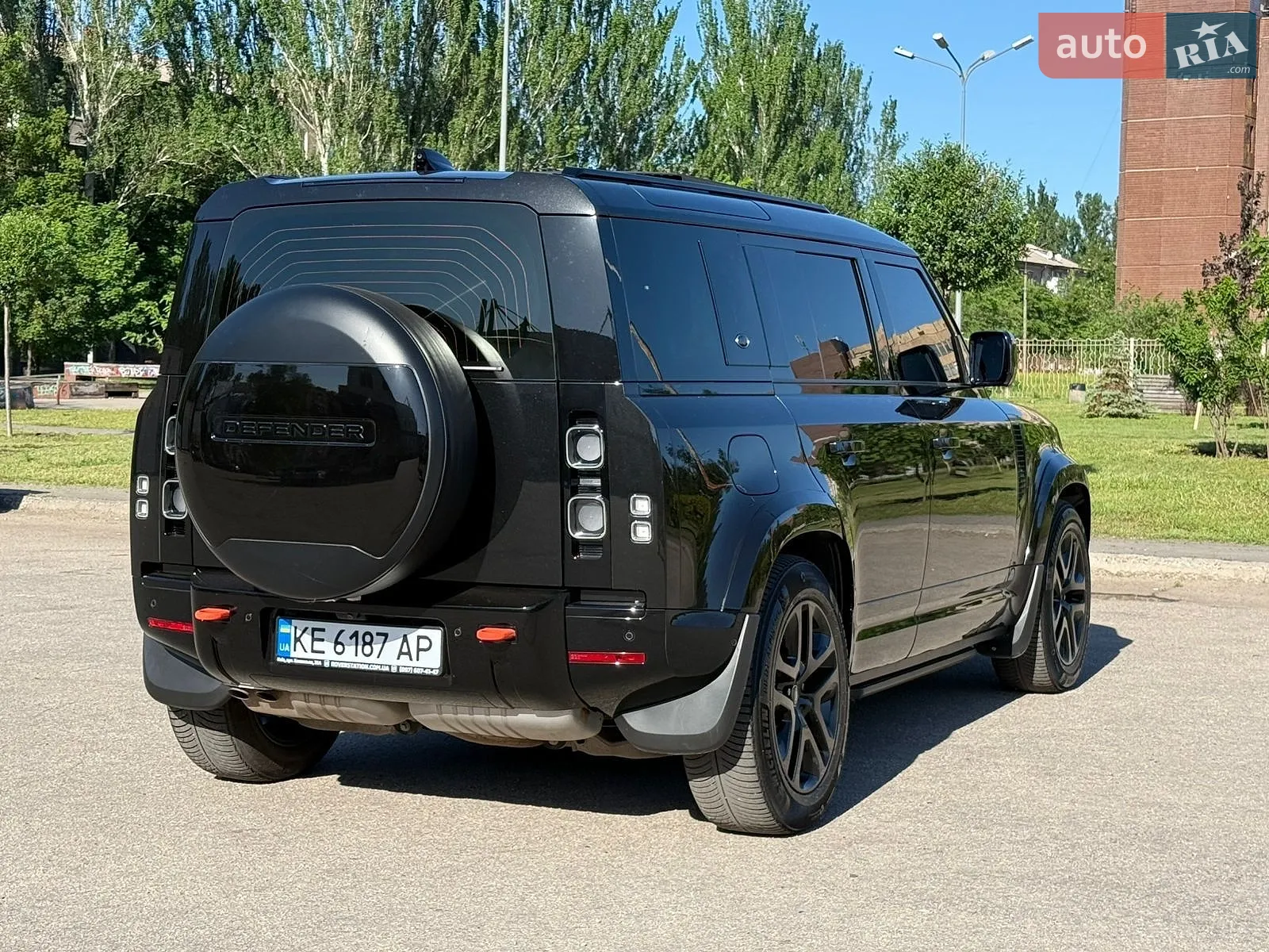2021 Land Rover Defender - мініатюра 13