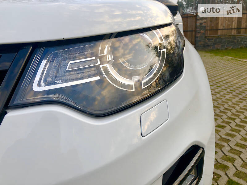 Позашляховик / Кросовер Land Rover Discovery Sport 2016 в Житомирі