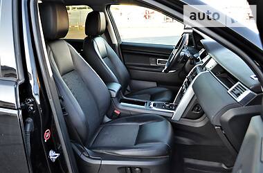 Позашляховик / Кросовер Land Rover Discovery Sport 2016 в 
