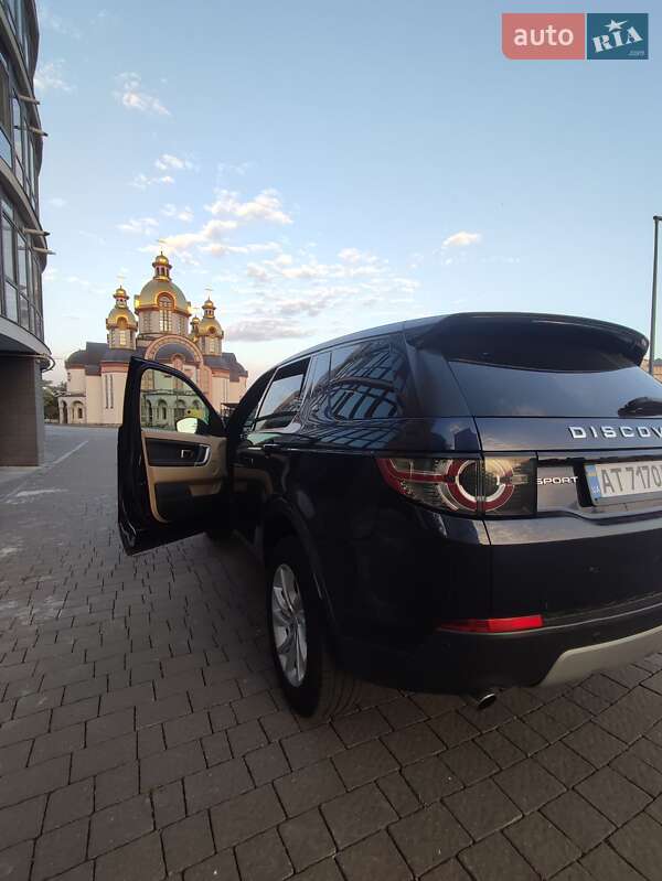 Позашляховик / Кросовер Land Rover Discovery Sport 2015 в Івано-Франківську