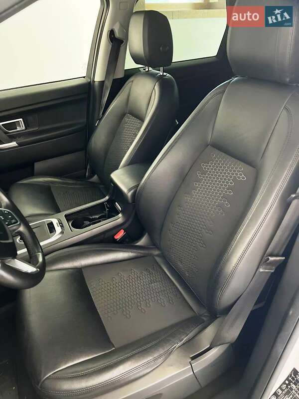Внедорожник / Кроссовер Land Rover Discovery Sport 2019 в Чернигове