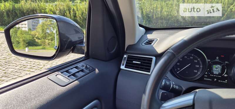 Внедорожник / Кроссовер Land Rover Discovery Sport 2016 в Львове