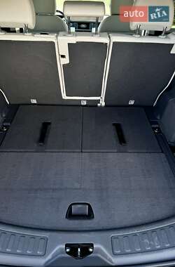Внедорожник / Кроссовер Land Rover Discovery Sport 2015 в 