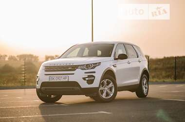 Позашляховик / Кросовер Land Rover Discovery Sport 2016 в Рівному