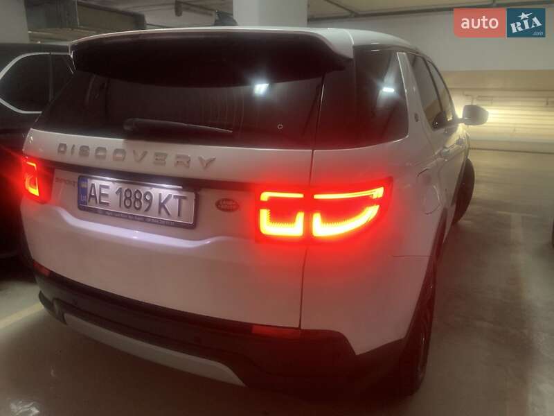 Внедорожник / Кроссовер Land Rover Discovery Sport 2020 в Киеве фото 15 Внедорожник / Кроссовер Land Rover Discovery Sport 2020 в Киеве
