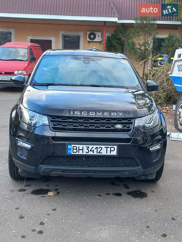 Позашляховик / Кросовер Land Rover Discovery Sport 2015 в Одесі