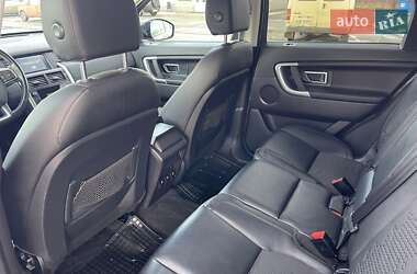 Внедорожник / Кроссовер Land Rover Discovery Sport 2016 в 