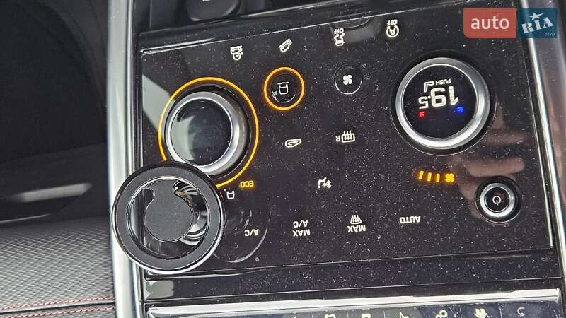 Внедорожник / Кроссовер Land Rover Discovery Sport 2020 в Киеве