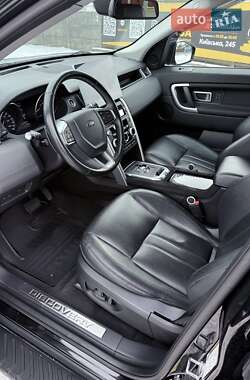 Внедорожник / Кроссовер Land Rover Discovery Sport 2016 в 