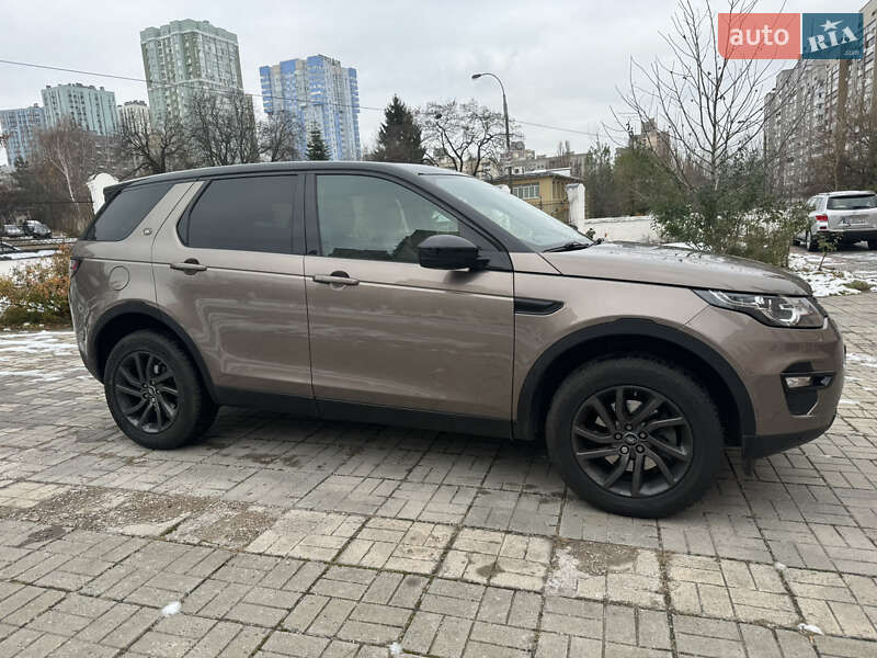 Внедорожник / Кроссовер Land Rover Discovery Sport 2015 в Киеве
