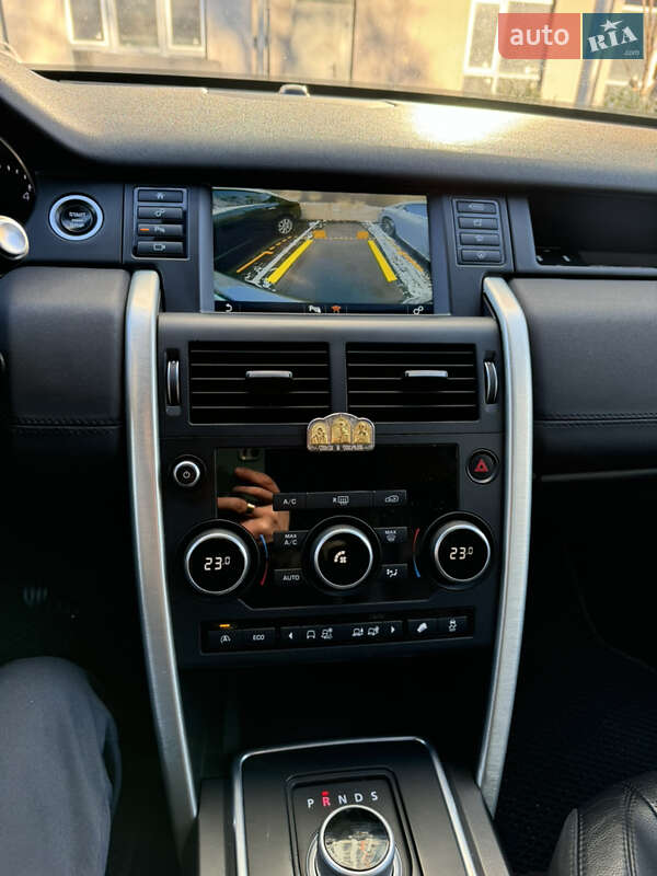 Внедорожник / Кроссовер Land Rover Discovery Sport 2015 в Киеве