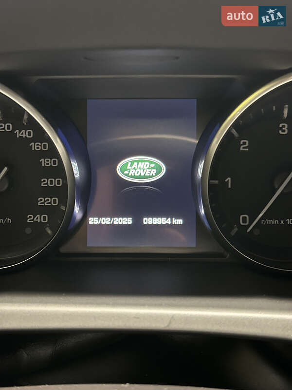 Внедорожник / Кроссовер Land Rover Discovery Sport 2016 в Одессе
