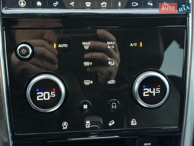 Внедорожник / Кроссовер Land Rover Discovery Sport 2019 в Черновцах