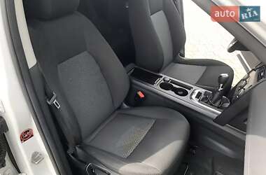 Позашляховик / Кросовер Land Rover Discovery Sport 2018 в 