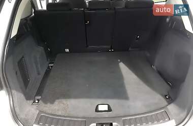 Позашляховик / Кросовер Land Rover Discovery Sport 2018 в 