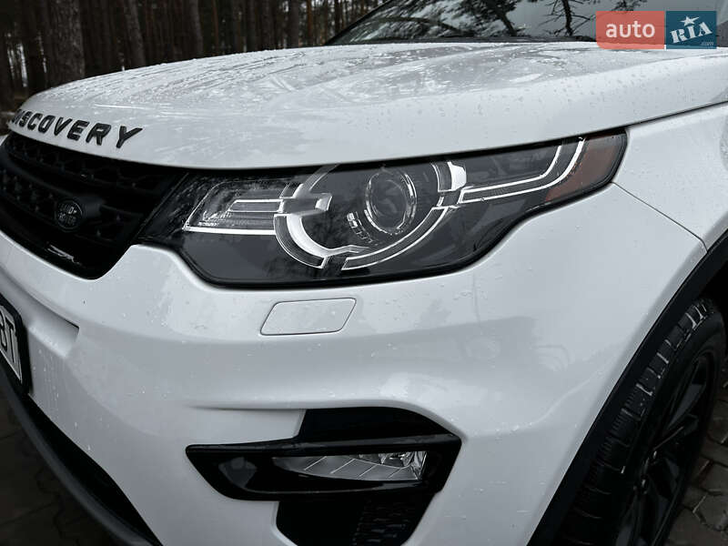 Внедорожник / Кроссовер Land Rover Discovery Sport 2016 в Киеве