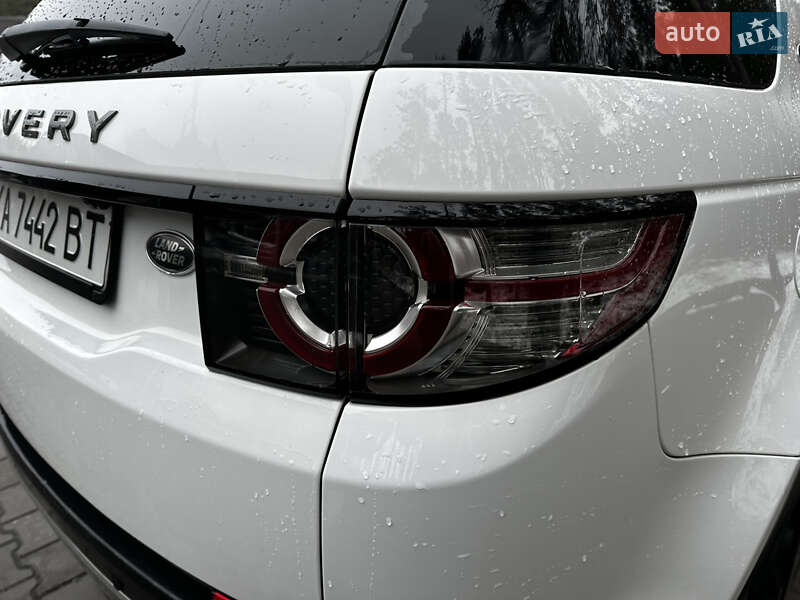 Внедорожник / Кроссовер Land Rover Discovery Sport 2016 в Киеве