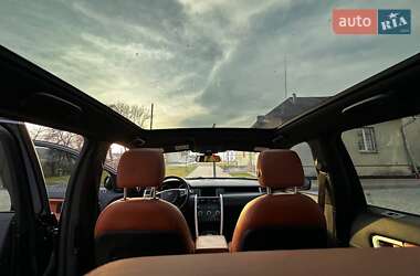 Позашляховик / Кросовер Land Rover Discovery Sport 2015 в 