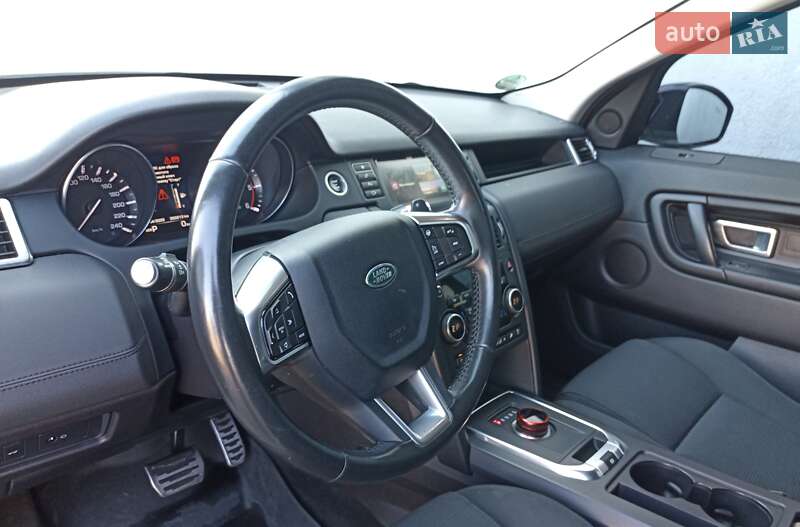 Позашляховик / Кросовер Land Rover Discovery Sport 2016 в Києві