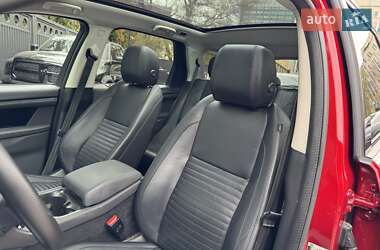 Внедорожник / Кроссовер Land Rover Discovery Sport 2019 в 