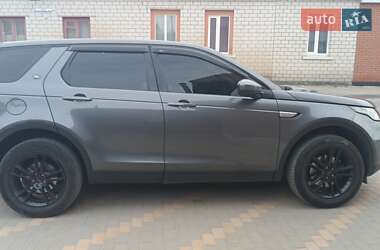 Позашляховик / Кросовер Land Rover Discovery Sport 2015 в 