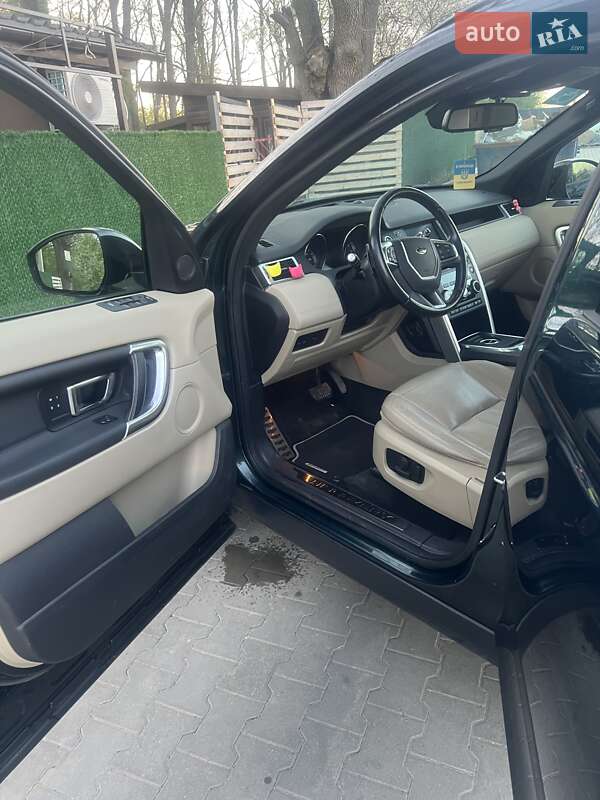 Внедорожник / Кроссовер Land Rover Discovery Sport 2015 в Виннице
