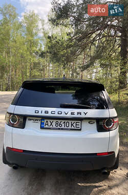 Позашляховик / Кросовер Land Rover Discovery Sport 2015 в 