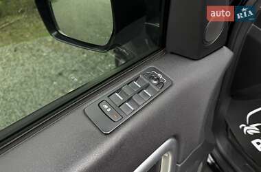 Позашляховик / Кросовер Land Rover Discovery Sport 2018 в 
