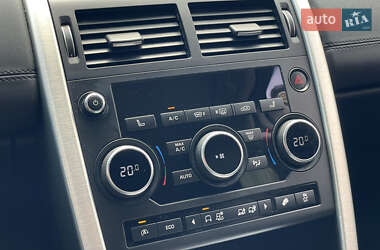 Внедорожник / Кроссовер Land Rover Discovery Sport 2015 в 