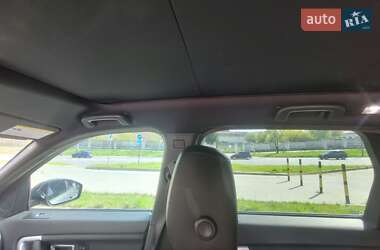 Внедорожник / Кроссовер Land Rover Discovery Sport 2017 в 