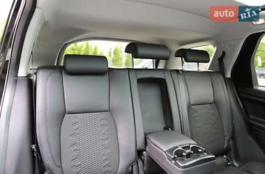 Позашляховик / Кросовер Land Rover Discovery Sport 2020 в 