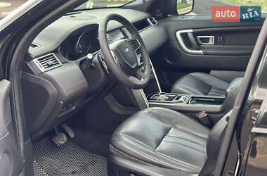 Внедорожник / Кроссовер Land Rover Discovery Sport 2017 в 